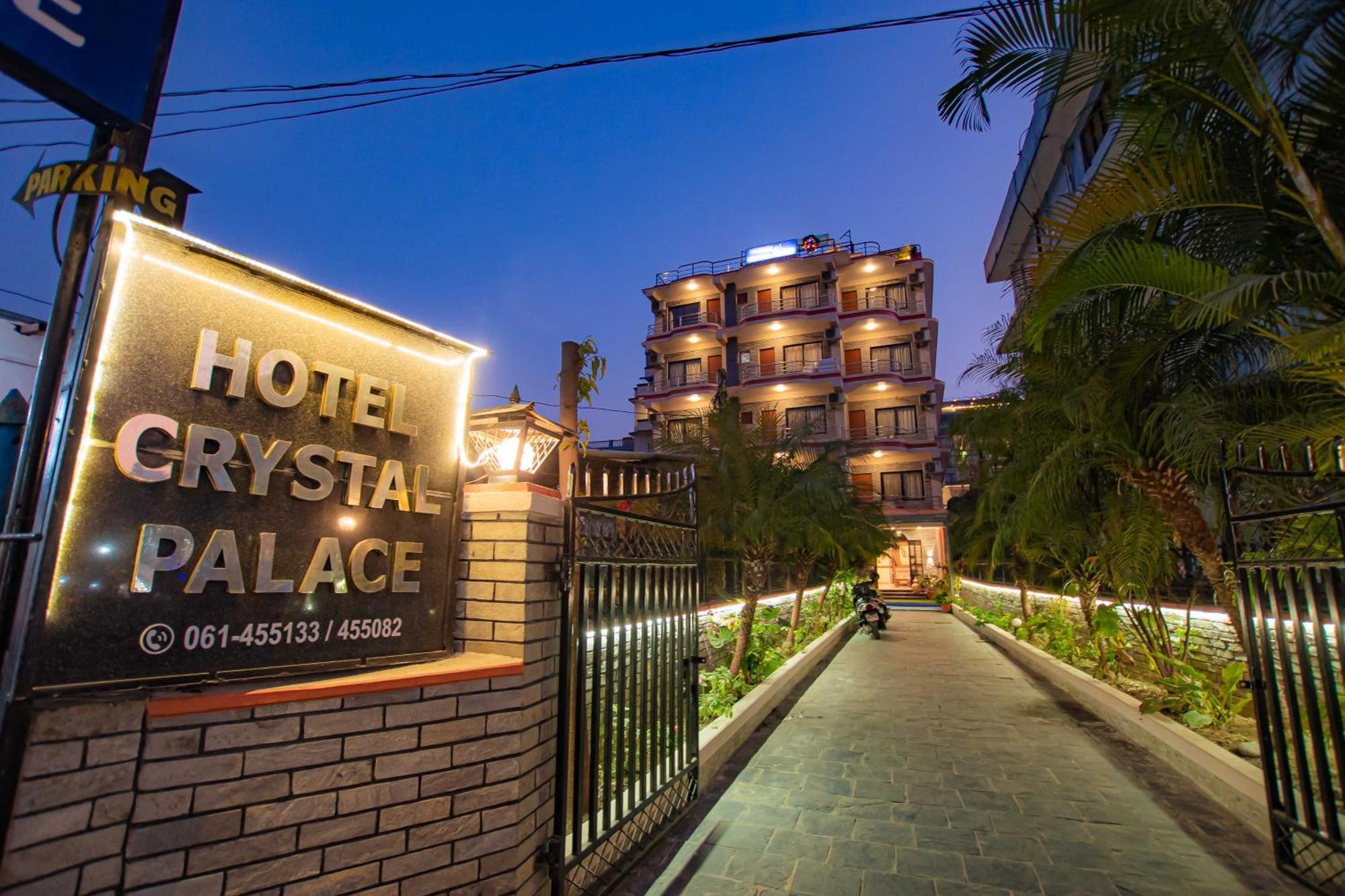 Hotel Crystal Palace Pokhara Exterior foto